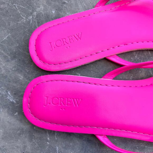 J. Crew Hot Pink Faux Leather Flip Flops Size 10 - Picture 2 of 4